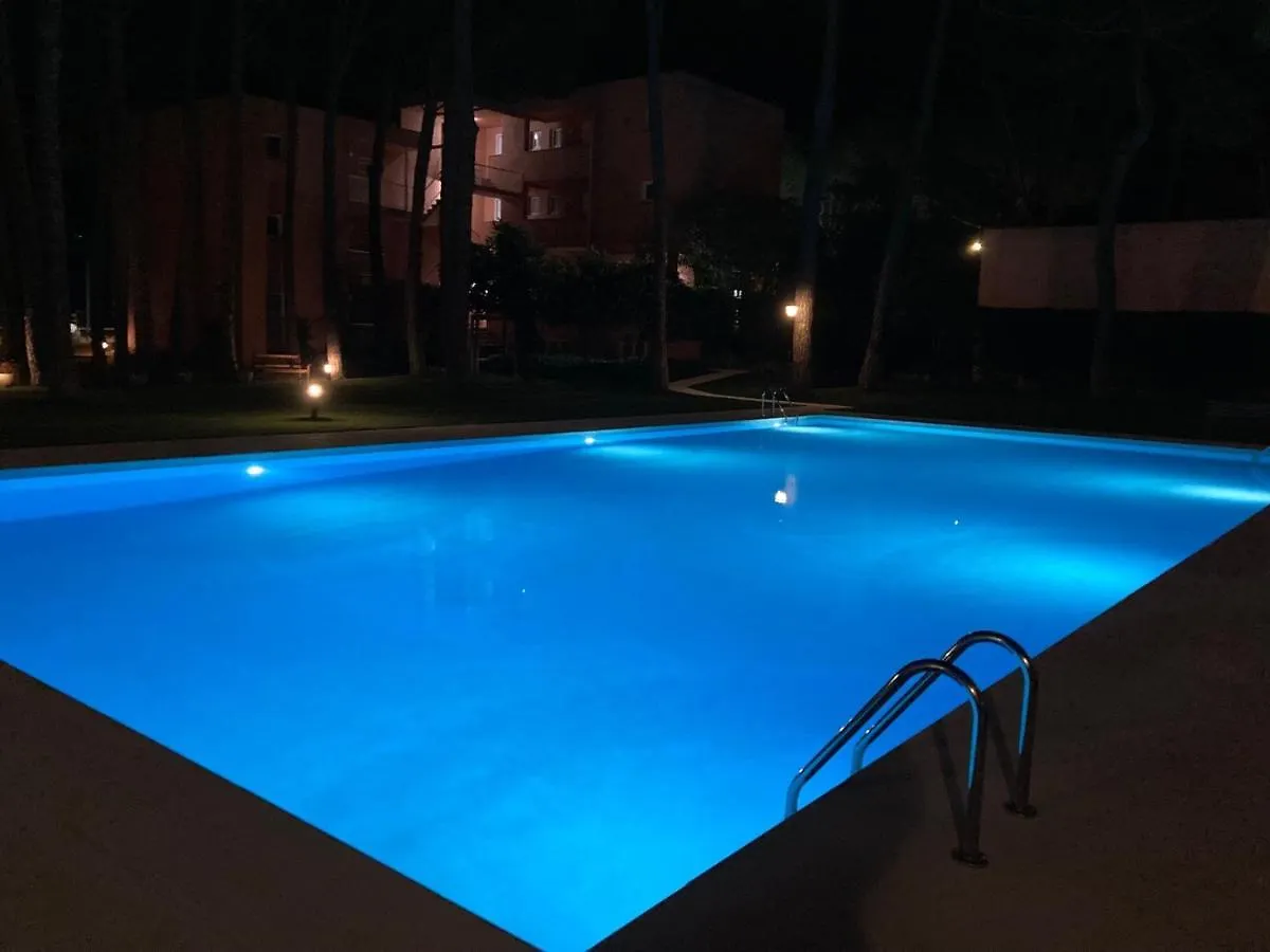 Apartamento Con Wifi Y Aire Acondicionado En Pals Playa דירה